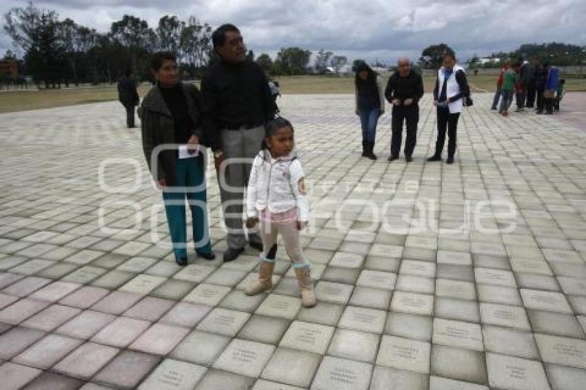 ADOQUINES . SANTUARIO GUADALUPANO