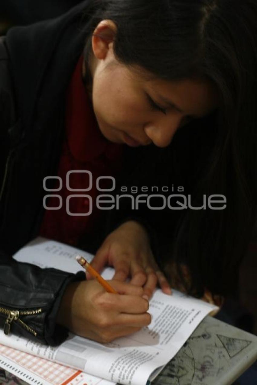 EDUCACIÓN . PRUEBA PLANEA