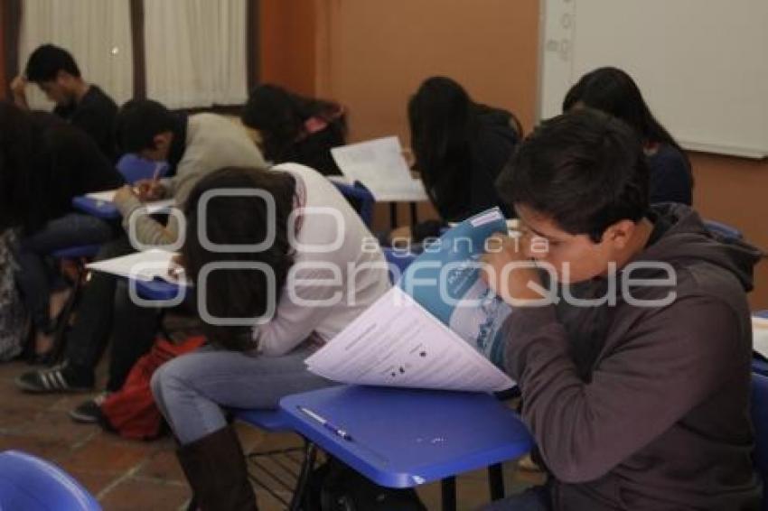 EDUCACIÓN . PRUEBA PLANEA