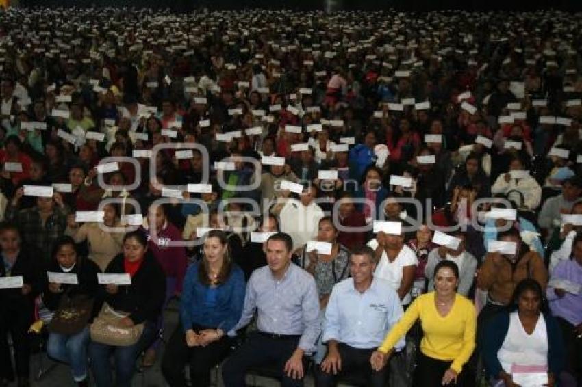 CRÉDITO A LA PALABRA DE LA MUJER
