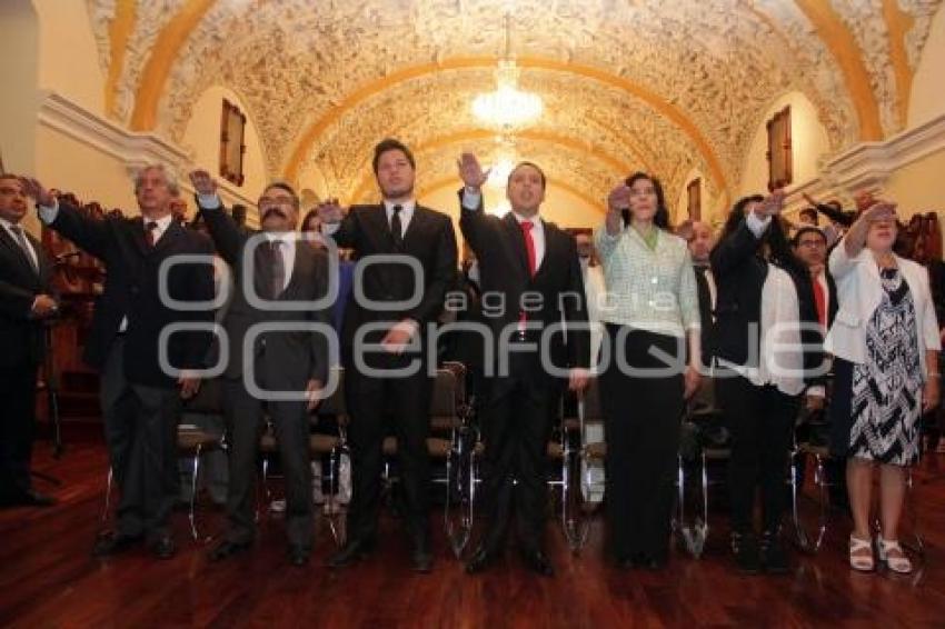 CONSEJO UNIVERSITARIO . BUAP