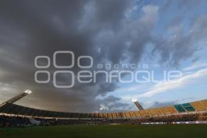 FÚTBOL . LOBOS BUAP VS IRAPUATO