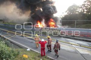 INCENDIO EN DUCTOS DE PEMEX