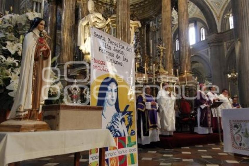 MISA DOMINICAL . CATEDRAL
