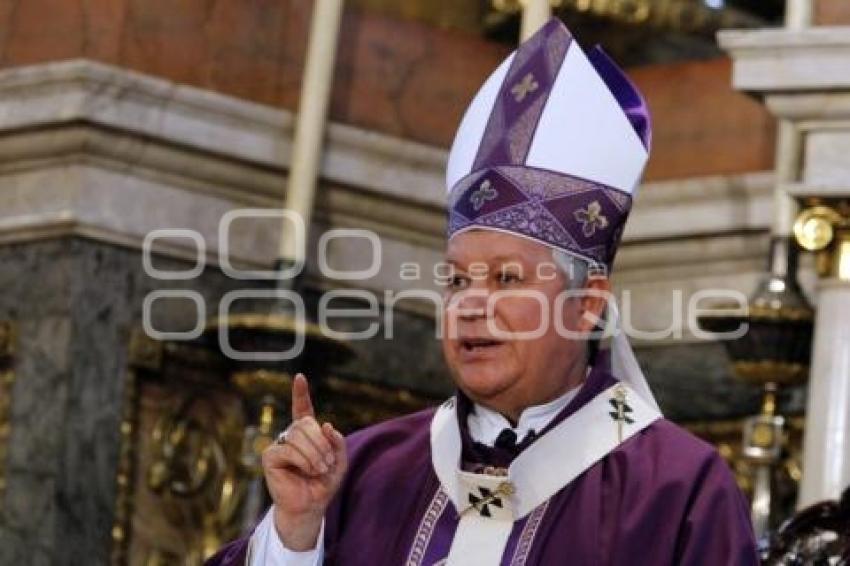 MISA DOMINICAL . CATEDRAL