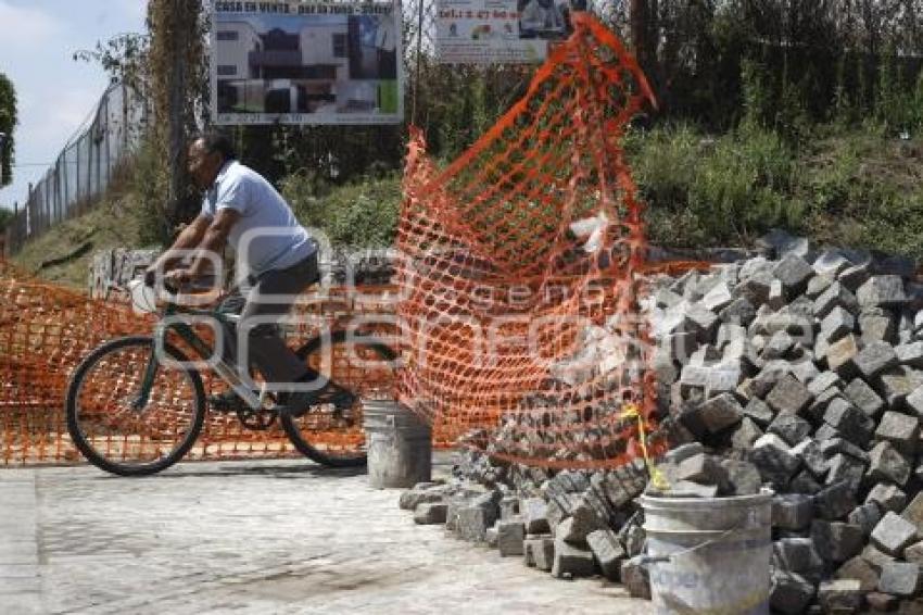 ADOQUÍN ZONA ARQUEOLÓGICA CHOLULA