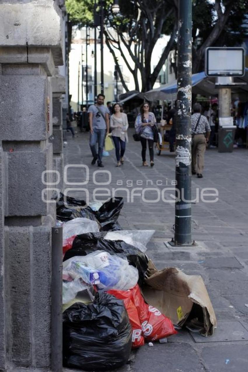 BASURA . CENTRO HISTÓRICO