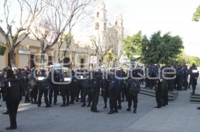 TEHUACAN. PARO LABORES POLICÍA MUNICIPAL