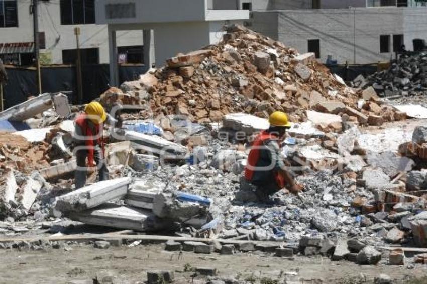 DEMOLICIÓN EDIFICIO FINANZAS CHOLULA