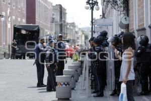 POLICÍAS . CENTRO HISTÓRICO