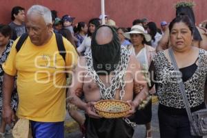 SEMANA SANTA . ENGRILLADOS