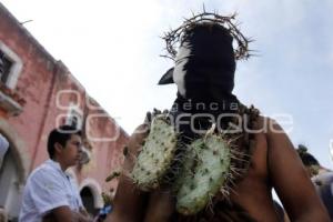 SEMANA SANTA . ENGRILLADOS