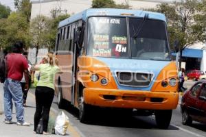 TRANSPORTE PÚBLICO