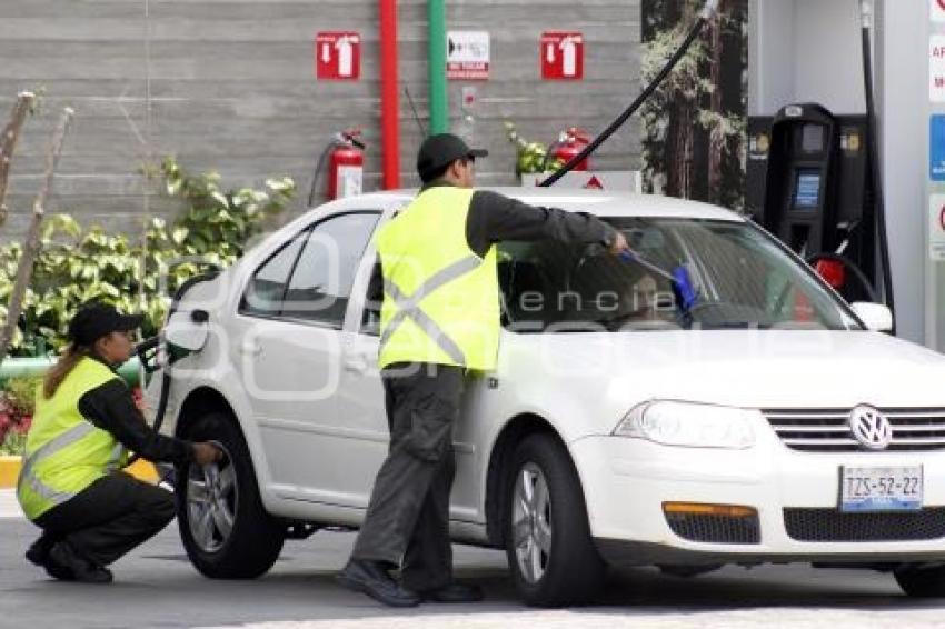 GASOLINA