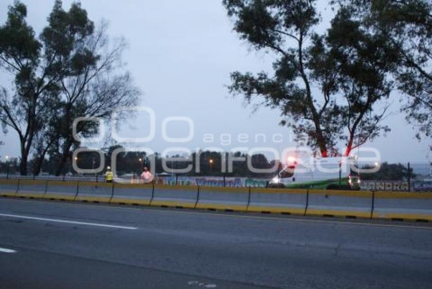 INCENDIO AUTOPISTA MÉXICO-PUEBLA