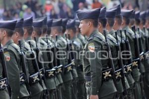 GRADUACIÓN SARGENTOS . XXV ZONA MILITAR