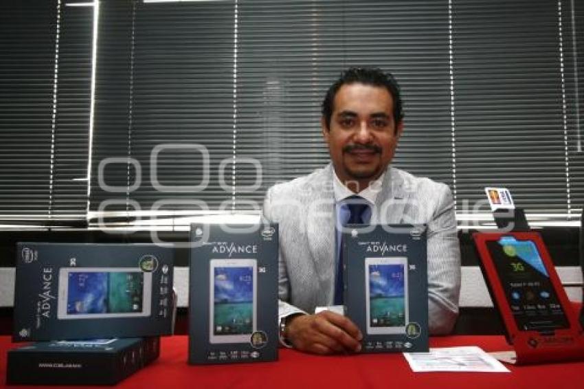 CANACOPE . ENTREGA DE TABLETAS
