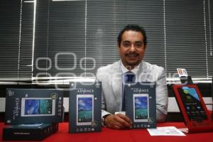 CANACOPE . ENTREGA DE TABLETAS