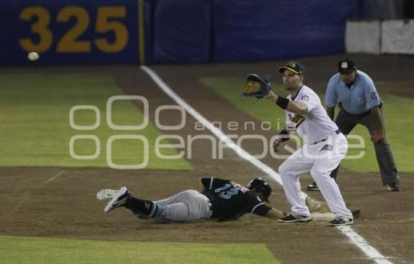 BEISBOL . PERICOS VS SARAPEROS