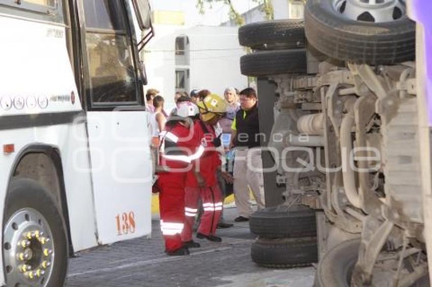 NOTA ROJA . VOLCADURA