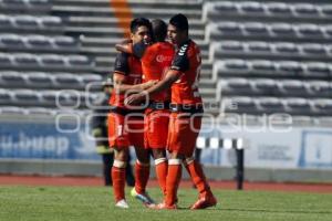 FÚTBOL . LOBOS VS CORRECAMINOS