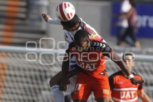 FÚTBOL . LOBOS VS CORRECAMINOS