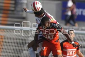 FÚTBOL . LOBOS VS CORRECAMINOS