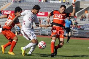 FÚTBOL . LOBOS VS CORRECAMINOS