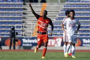 FÚTBOL . LOBOS VS CORRECAMINOS