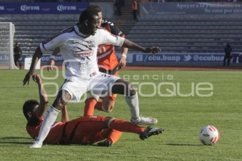 FÚTBOL. LOBOS VS CORRECAMINOS