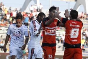 FÚTBOL . LOBOS VS CORRECAMINOS