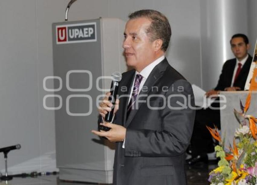 LUIS CARLOS UGALDE . UPAEP