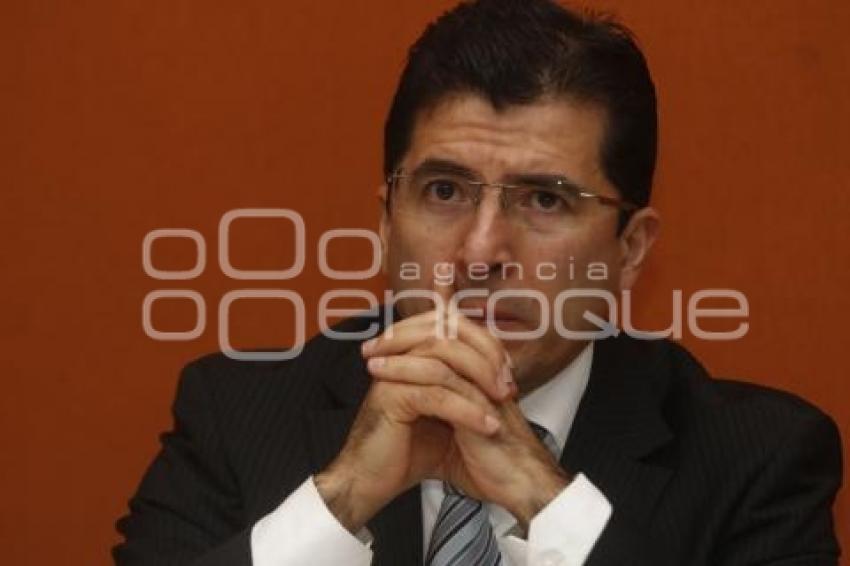 IMEF . CONFERENCIA JONATHAN HEATH