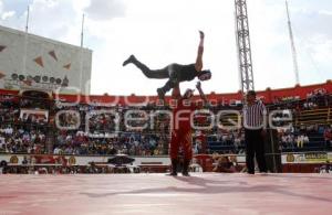 LUCHA LIBRE . FERIA DE PUEBLA