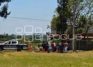 HALLAN TRES PERSONAS ENCAJUELADAS