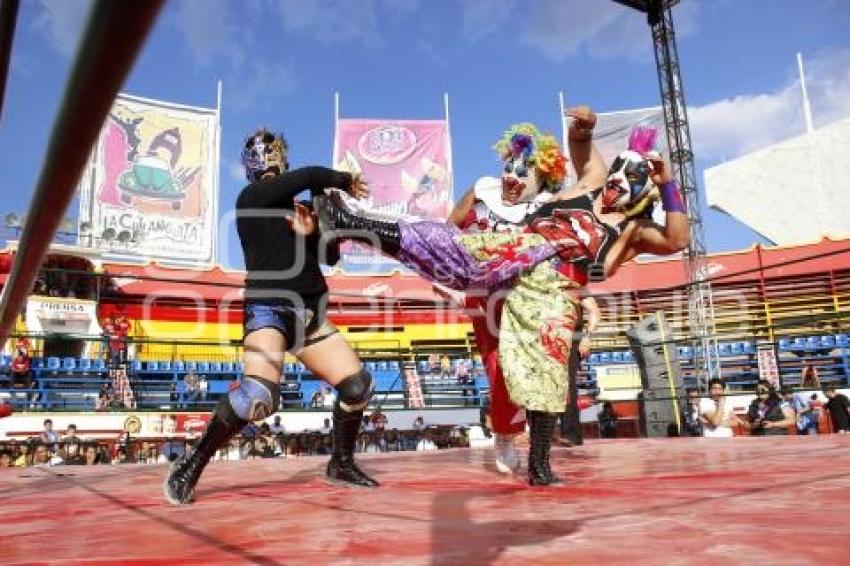 LUCHA LIBRE . FERIA DE PUEBLA