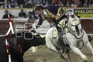 PABLO HERMOSO DE MENDOZA. TOROS