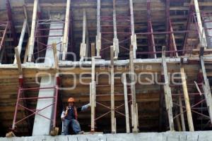 OBRA . HOTEL AZUL TALAVERA