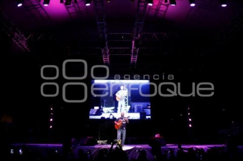 NICHO HINOJOSA . FERIA DE PUEBLA