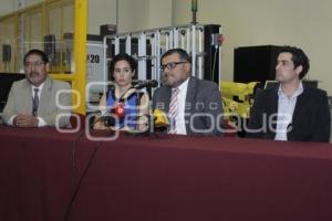 LUK PUEBLA ENTREGA PREMIO A UPAEP