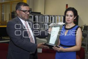 LUK PUEBLA ENTREGA PREMIO A UPAEP