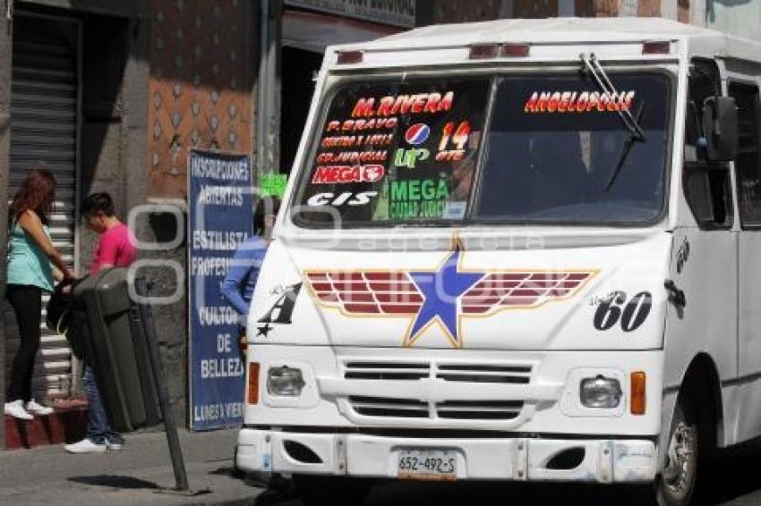 TRANSPORTE PÚBLICO