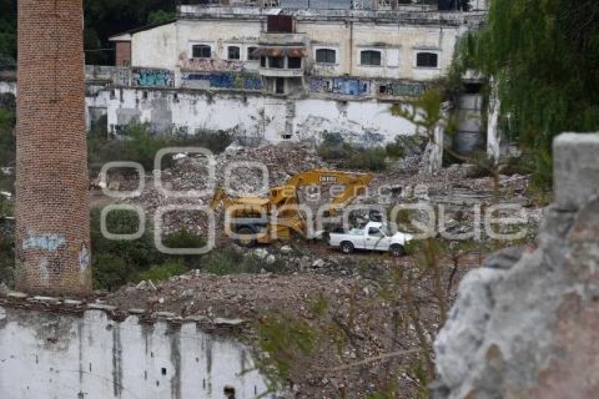 DEMOLICIÓN EX FÁBRICA ATOYAC