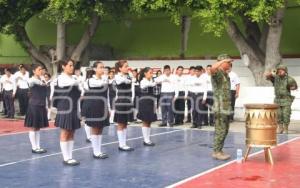 INCINERACIÓN DE BANDERA . ACATLÁN