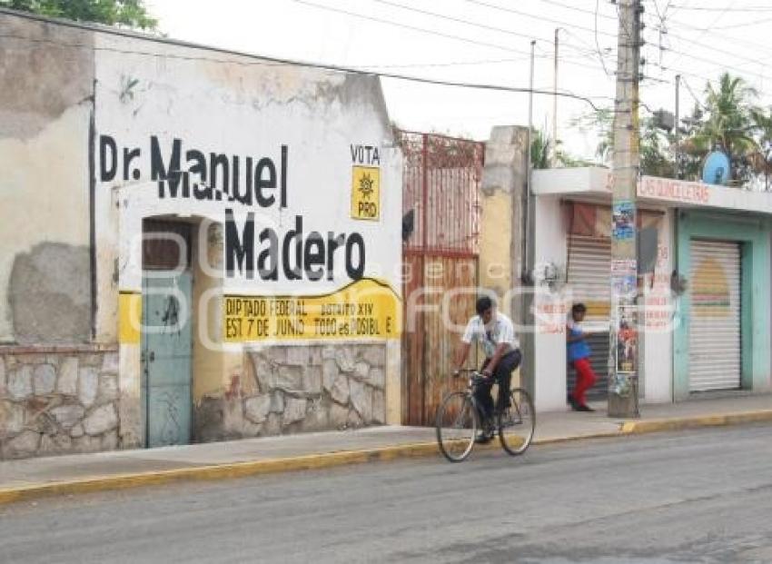 PROPAGANDA POLÍTICA . ACATLÁN