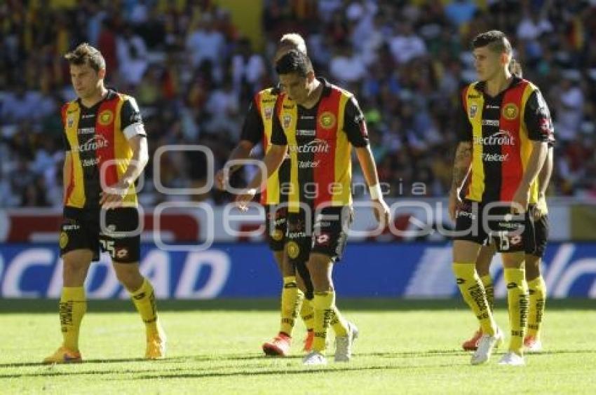 FUTBOL . LEONES NEGROS VS VERACRUZ