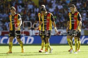 FUTBOL . LEONES NEGROS VS VERACRUZ