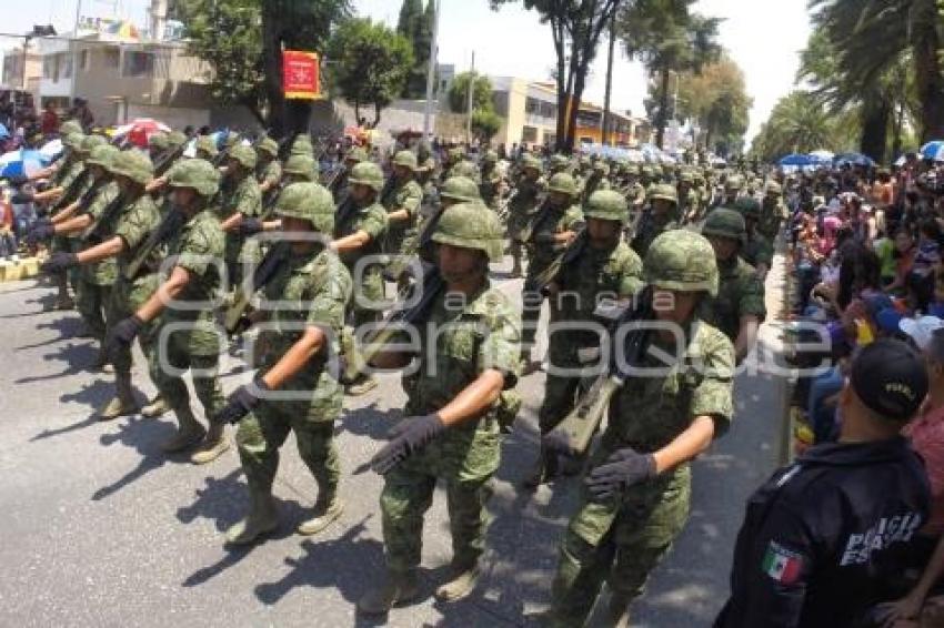 DESFILE 5 DE MAYO