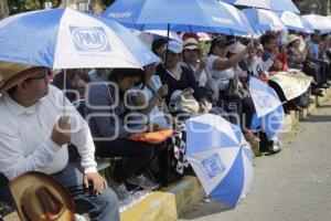 DESFILE 5 DE MAYO . PROPAGANDA ELECTORAL