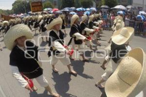 DESFILE 5 DE MAYO